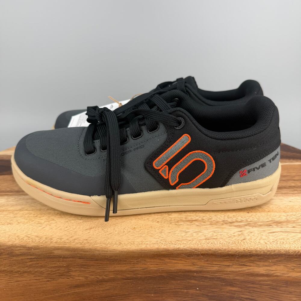 Adidas Five Ten Freerider Pro Canvas Women's Sz 8.5 Mountain Biking Shoes HQ2124 - Picture 3 of 8